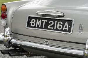 Aston Martin DB5 Goldfinger Continuation 2020 года 